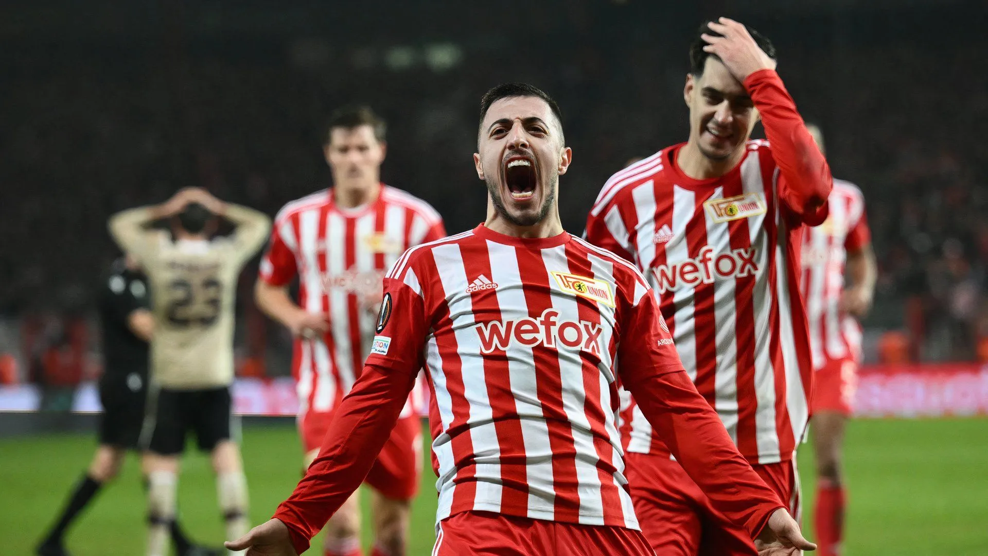 Hậu vệ Josip Juranovic trong màu áo Union Berlin