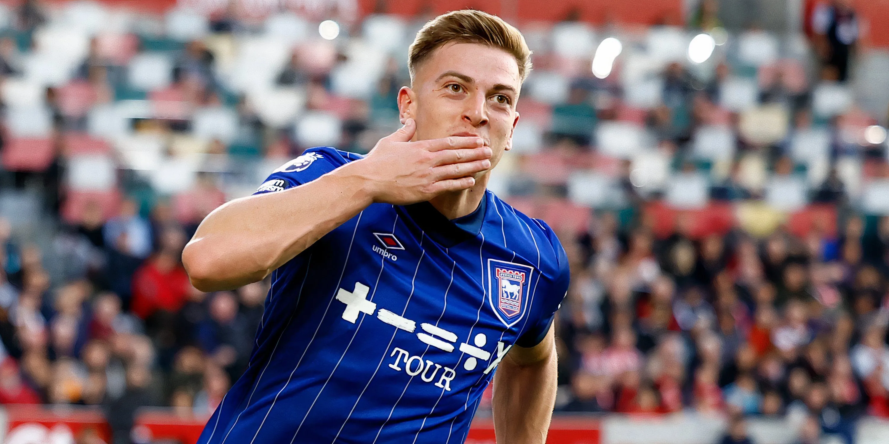 Liam Delap trong màu áo Ipswich Town thi đấu tại giải hạng Nhất Anh