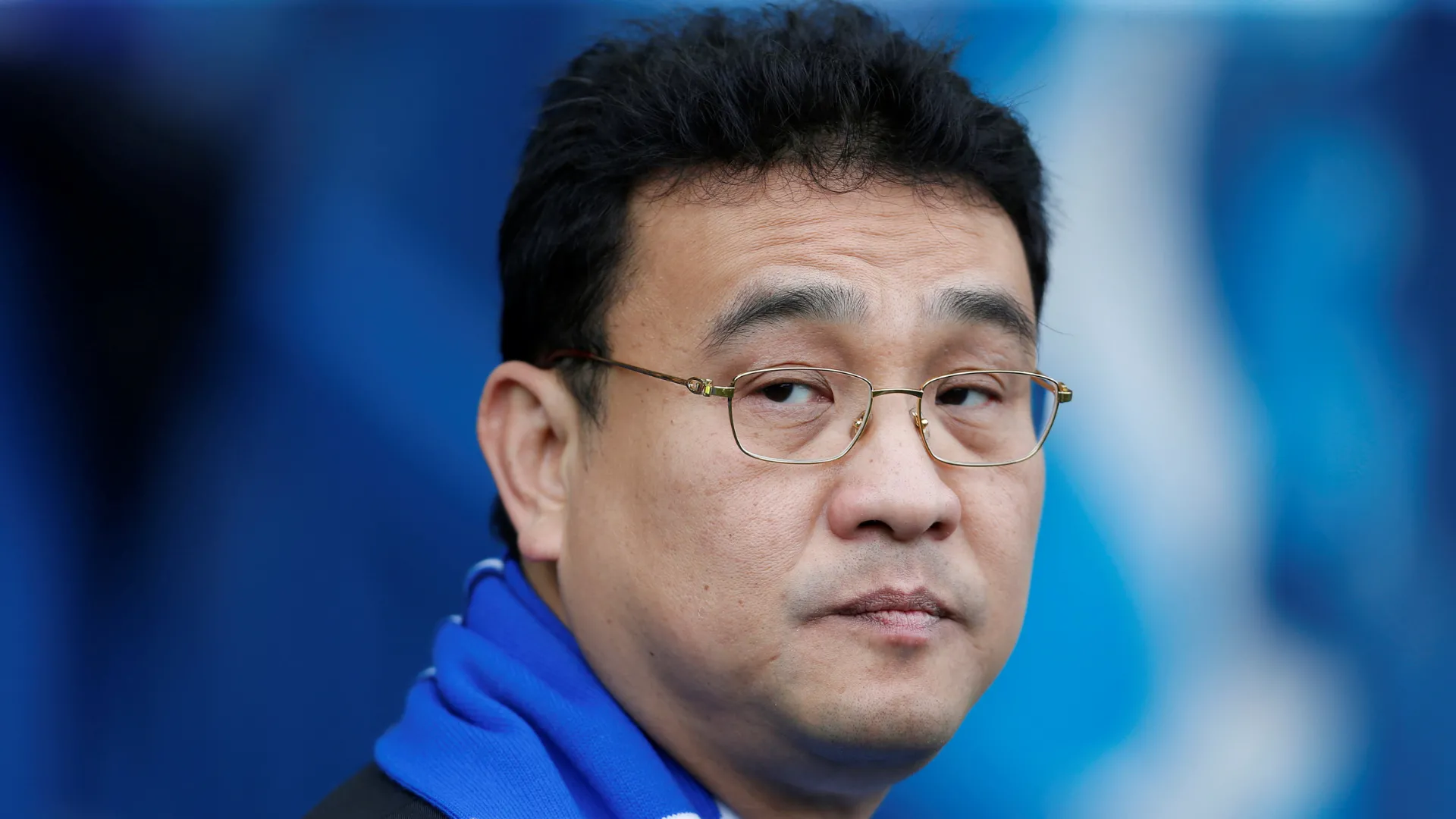 Chủ tịch Sheffield Wednesday Dejphon Chansiri đối mặt với rắc rối tài chính
