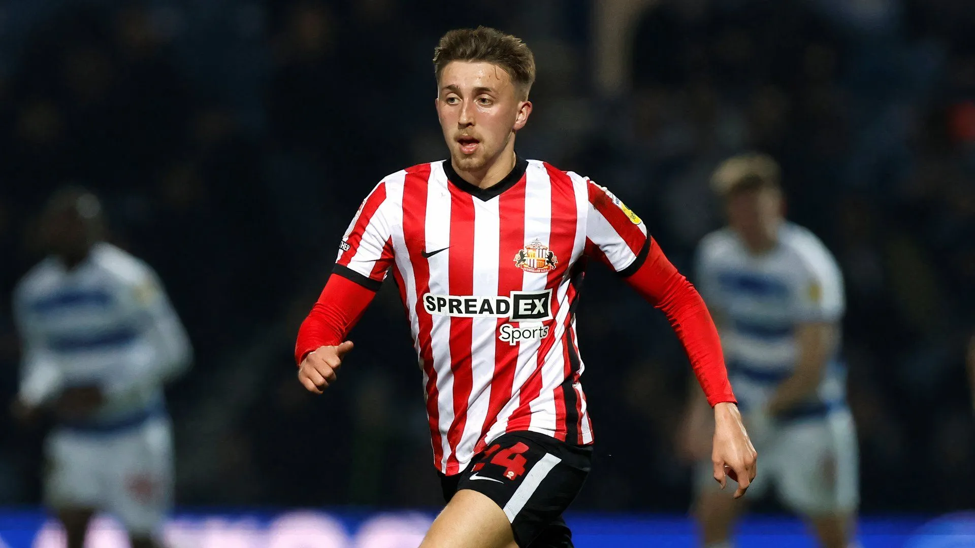 Dan Neil thi đấu cho Sunderland