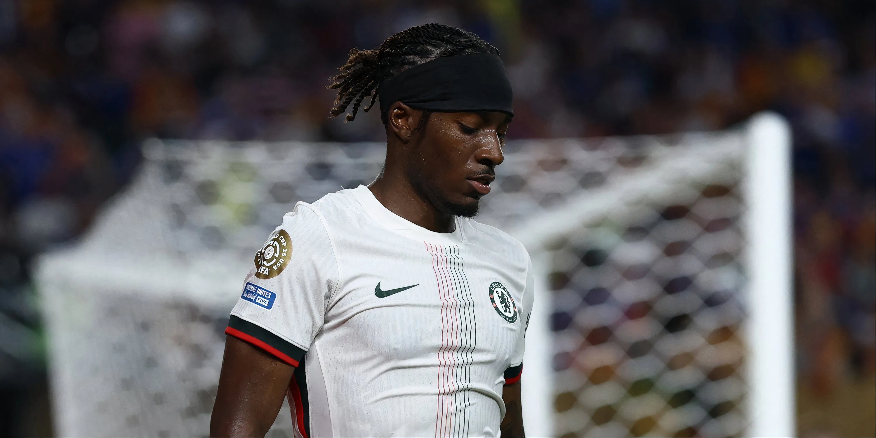 Noni Madueke trong màu áo Chelsea, mục tiêu chuyển nhượng của Arsenal