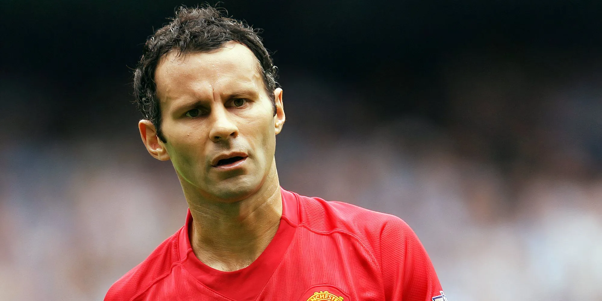 Ryan Giggs - huyền thoại chạy cánh và kỷ lục gia kiến tạo của Manchester United.
