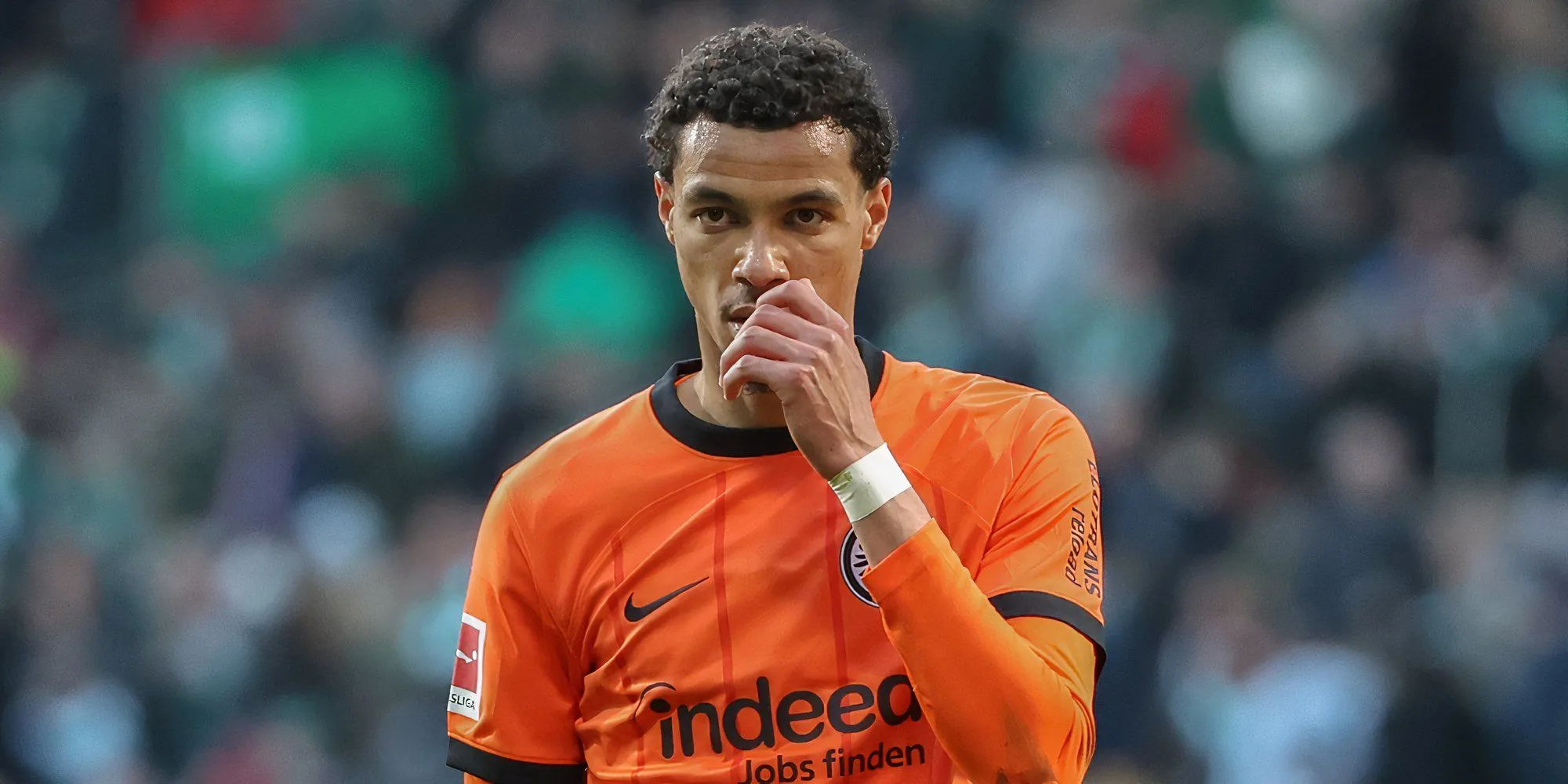 Tiền đạo Hugo Ekitike của Eintracht Frankfurt, mục tiêu chuyển nhượng của Manchester United và Newcastle.