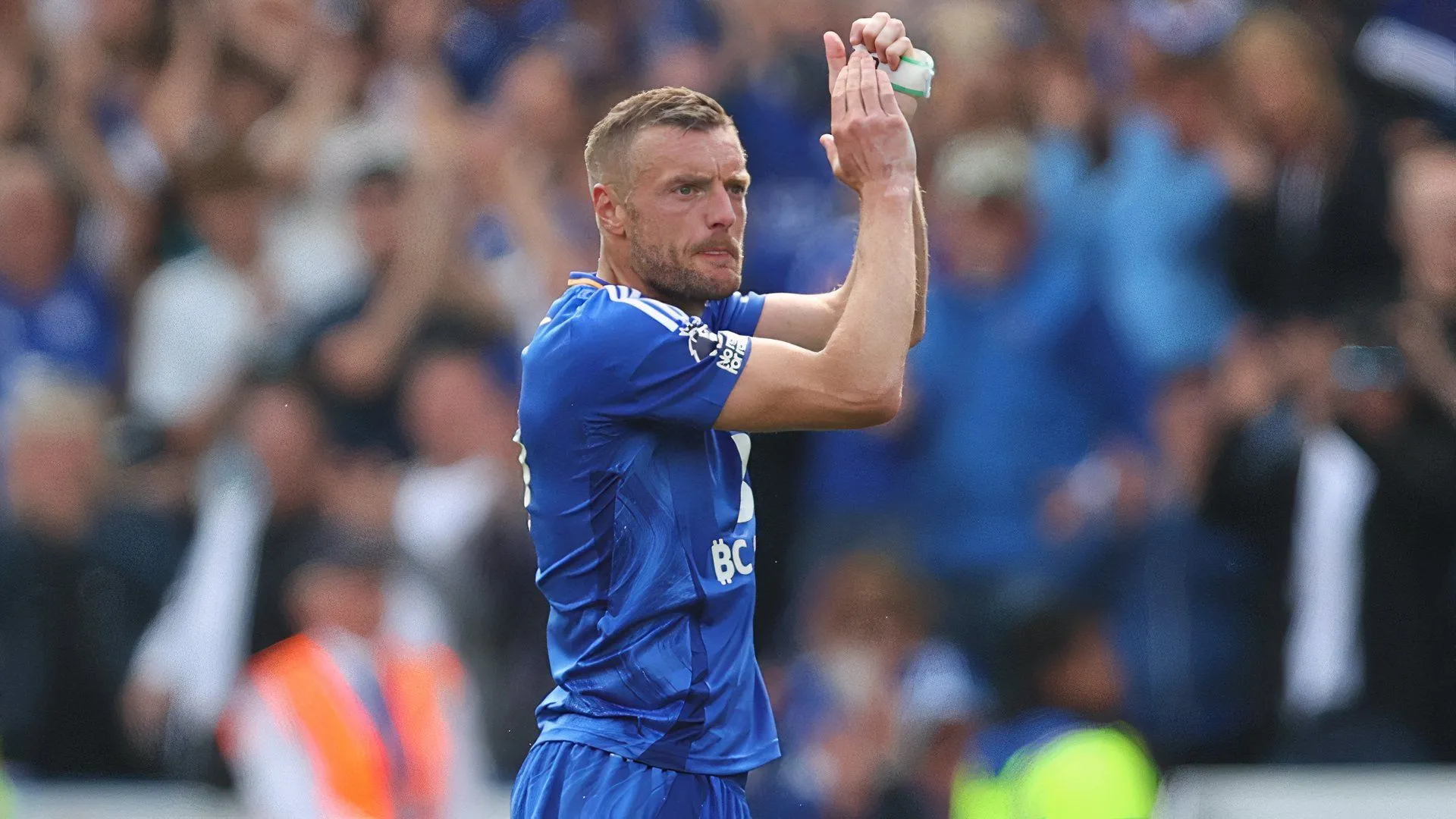 Tiền đạo Jamie Vardy trong quãng thời gian thi đấu cho Leicester City