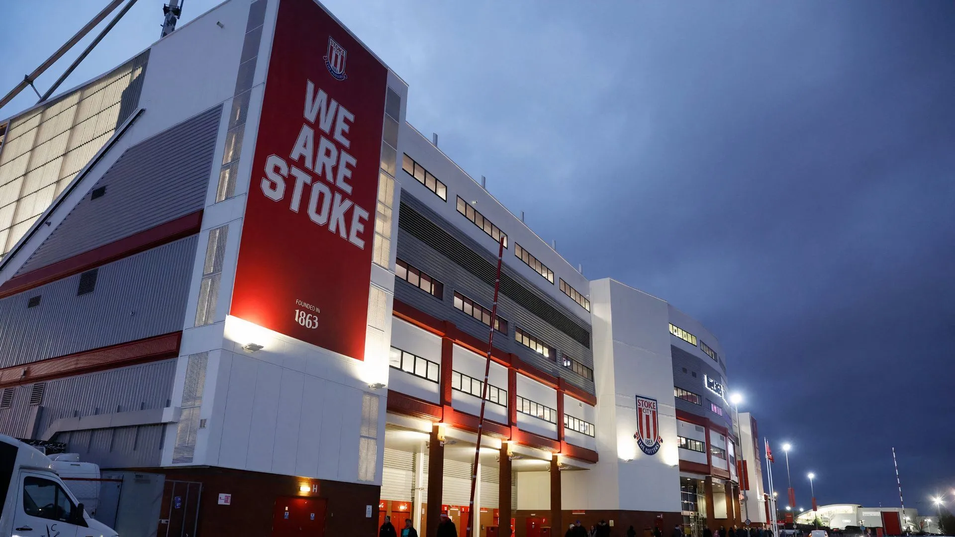 Toàn cảnh sân vận động bet365 của Stoke City nhìn từ trên cao