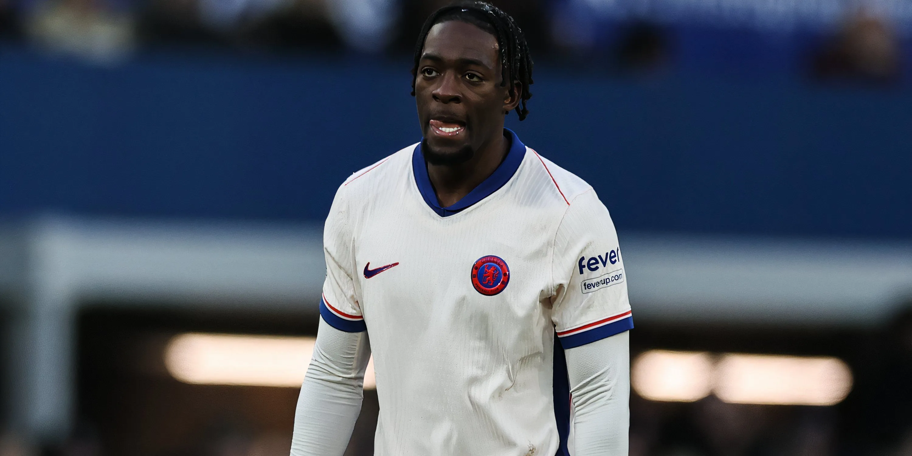 Trung vệ Axel Disasi đang thi đấu cho Chelsea